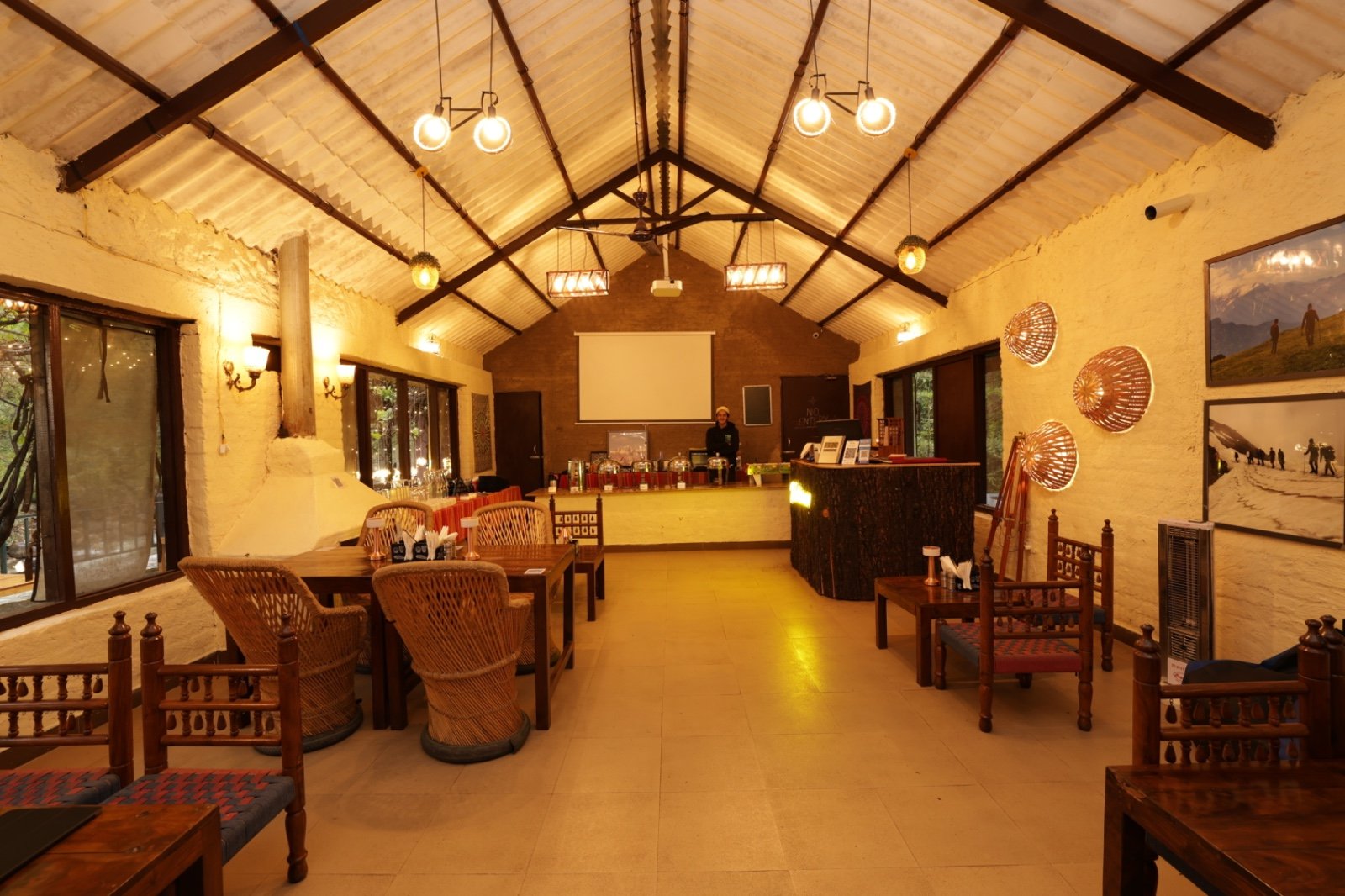 Thehraav Cafe Interior